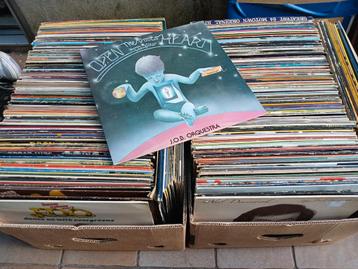 Lot +/- 300 vinyl platen beschikbaar voor biedingen