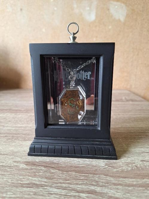 Harry Potter - Slytherin Horcrux locket, Collections, Harry Potter, Comme neuf, Réplique, Enlèvement ou Envoi