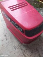 RECHERCHÉ : Capot pour tondeuse autoportée Honda, Enlèvement