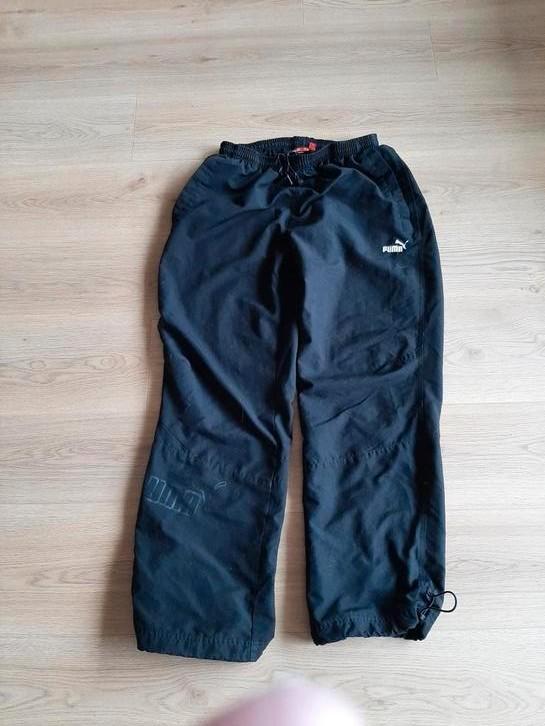 Pantalon de sport Puma taille L, Vêtements | Hommes, Vêtements de sport, Enlèvement ou Envoi