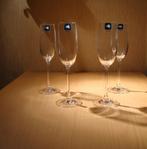 4 nieuwe mooie champagneglazen in perfecte staat, Huis en Inrichting, Glas of Glazen, Nieuw, Ophalen of Verzenden, Glas