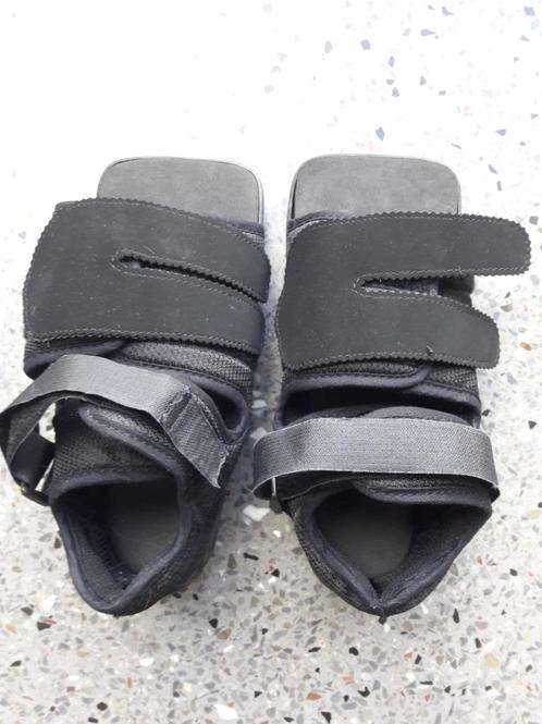 Hallux Valgus revalidatie schoenen, Diversen, Verpleegmiddelen, Gebruikt, Ophalen of Verzenden