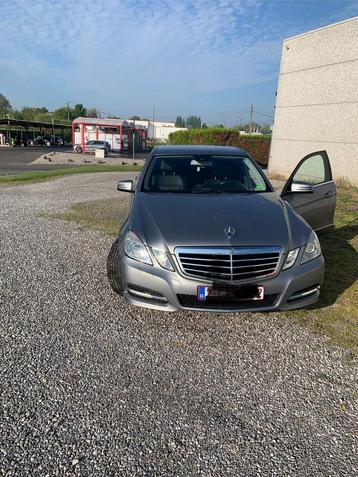 Mercedes E200  tel: 0486/27 02 18, Autos, Argent ou Gris, Achat, 5 portes, Diesel