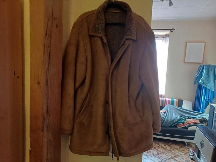 Manteau hiver homme taille 54 chaud, Vêtements | Hommes, Vestes | Hiver, Enlèvement ou Envoi