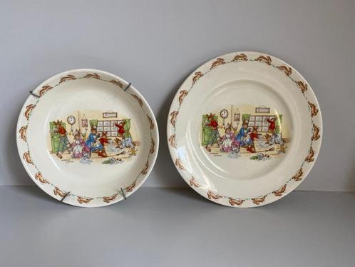 2 Bunnykins Borden Barbara Vernon Royal Doulton, Antiek en Kunst, Antiek | Keramiek en Aardewerk, Ophalen
