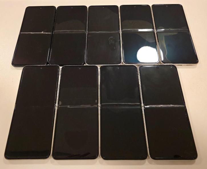9 x Samsung Flip 3 GSM Defecte Telefoon, Telecommunicatie, Mobiele telefoons | Samsung, Gebruikt, Galaxy Z Flip, 128 GB, Zonder abonnement