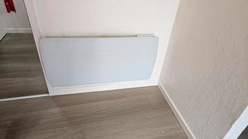 Glazen elektrische verwarming als nieuw  beschikbaar voor biedingen