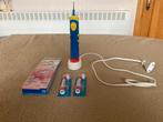 Electrische tandenborstel kinderen Braun + 2 nieuwe opzetbor, Bijoux, Sacs & Beauté, Beauté | Soins de la bouche, Enlèvement ou Envoi