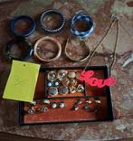 Lot de bijoux a vendre  region de charletoi, Enlèvement ou Envoi