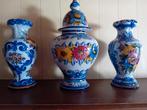 3 Portugese vazen   mooie diverse kleuren.  Gsm 0499760241, Antiek en Kunst, Antiek | Vazen, Ophalen
