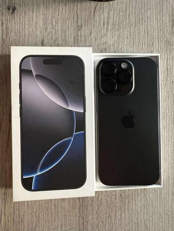 iPhone 16 pro neuf contre iphone gris titanium neuf beschikbaar voor biedingen