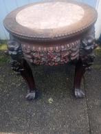 antiek tafeltje, Enlèvement