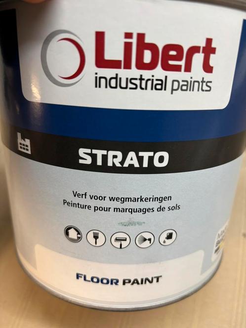 Libert strato verf voor weg- en vloermarkeringen wit 2,5l, Huis en Inrichting, Stoffering | Vloerbedekking, Nieuw, Wit, Ophalen of Verzenden