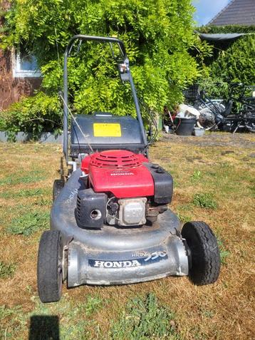 GRASMAAIER HONDA HRD 536, Tuin en Terras, Ophalen, Honda, Gebruikt, Benzine-grasmaaier