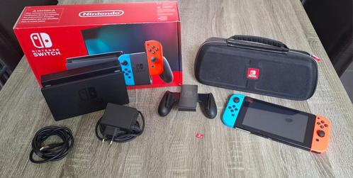 Nintendo Switch met travel bag, geheugenkaart en doos, Games en Spelcomputers, Spelcomputers | Nintendo Switch, Zo goed als nieuw