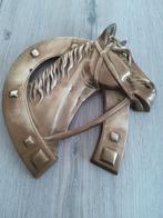 Cheval sculpté en laiton, Enlèvement ou Envoi