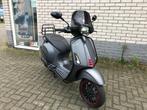 HERFSTKRAKERS:VESPA SPRINT S 45KM MAT GREY BJ2019 6000KM, Gebruikt, Overige modellen, Ophalen of Verzenden, Klasse B (45 km/u)