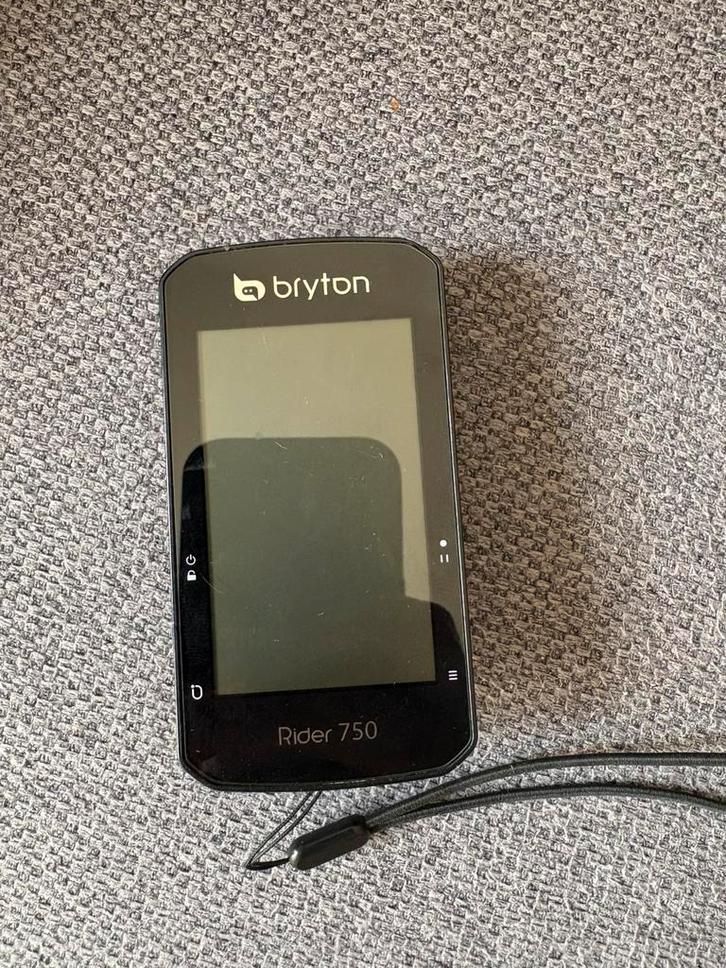 Bryton rider 750, Fietsen en Brommers, Fietsaccessoires | Fietscomputers, Gebruikt, Ophalen