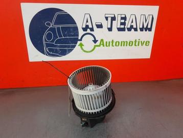 KACHEL VENTILATORMOTOR Ford Ka II (1557648) beschikbaar voor biedingen