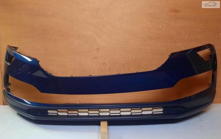 Voorbumper orgineel Skoda Karoq v.a 2017 57A807221, Auto-onderdelen, Carrosserie, Bumper, Skoda, Voor, Gebruikt, Herkomst onderdeel bekend