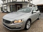 Volvo v60 1.6d automaat km 127000  nieuwe staat, Auto's, Automaat, Euro 5, 5 deurs, Te koop
