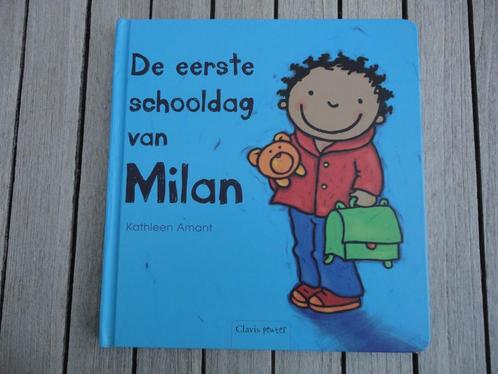 De Eerste Schooldag Van Milan, Boeken, Kinderboeken | Baby's en Peuters, Zo goed als nieuw, 2 tot 3 jaar, Ophalen of Verzenden