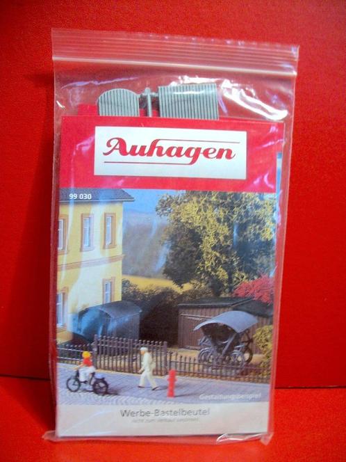 Fietsenstalling en stalling met fietsen - Auhagen H0 - 1:87, Hobby en Vrije tijd, Modeltreinen | H0, Nieuw, Brug, Tunnel of Gebouw