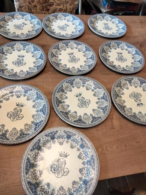 Antieke borden Gien, Antiek en Kunst, Antiek | Servies compleet, Ophalen