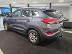 Hyundai Tucson 1.7 CRDi 2WD Navigatie - Parkeer Camera - Eur, Auto's, Voorwielaandrijving, Stof, Gebruikt, Euro 6