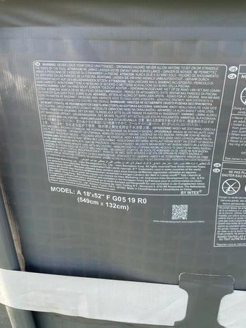 Cadre Intex Ultra, Enlèvement, Comme neuf