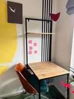 Handig bureau met wandbevestiging, Ophalen, Gebruikt, Bureau