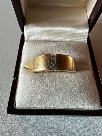 Gouden Ring met diamant