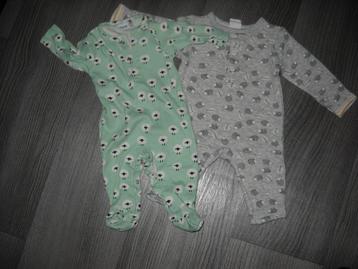 jongens en meisjes baby kleding maat 50 en 56-mooie staat