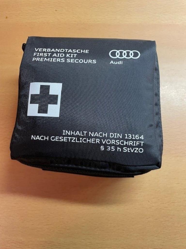 Trousse de secours Audi, Auto diversen, Auto-accessoires, Nieuw, Ophalen of Verzenden