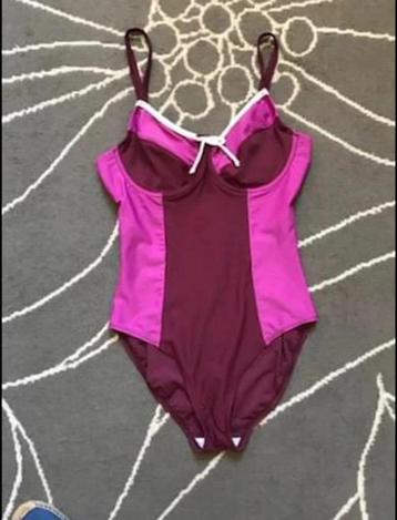 Maillot 1 pc - taille 40 bonnets C beschikbaar voor biedingen