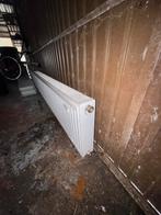 Radiator met ophangbeugels 3m x 40cm, Bricolage & Construction, Chauffage & Radiateurs, Enlèvement, Comme neuf