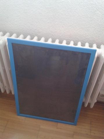 blauwe kader beschikbaar voor biedingen