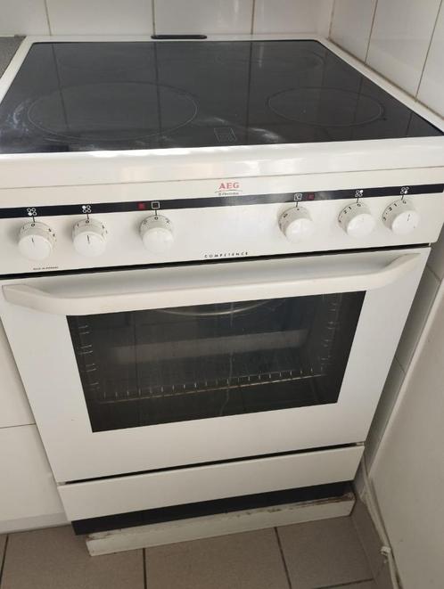 AEG plaque de cuisson avec four, Electroménager, Cuisinières, Comme neuf, À Poser, 4 zones de cuisson, 85 à 90 cm, 45 à 60 cm