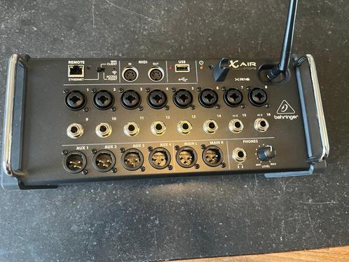 Behringer XR16 digitale mixer te koop, Muziek en Instrumenten, Mengpanelen, Zo goed als nieuw, 10 tot 20 kanalen, Microfooningang