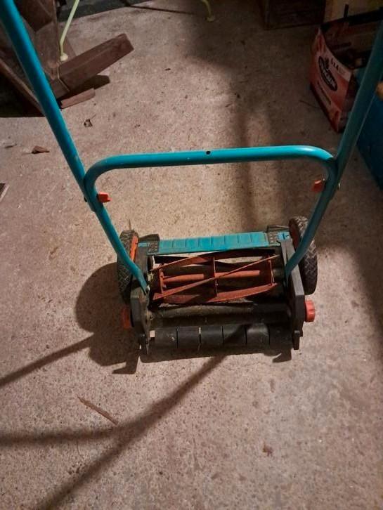 Grasmaaier, Jardin & Terrasse, Tondeuses à gazon, Utilisé, 40 à 49 cm, Tondeuse sur coussin d'air, Enlèvement