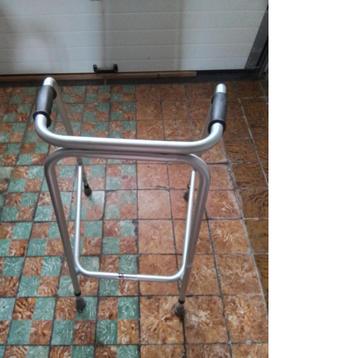 looprek beschikbaar voor biedingen