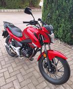 CB125, Particulier