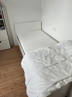 Eenpersoonsbed + matras,lattenbodem,donsdeken, lakenpakket, Huis en Inrichting, 90 cm, Gebruikt, Eenpersoons, Wit