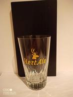 Oud geverfd bierglas Hert Ale, Comme neuf, Autres marques, Enlèvement ou Envoi, Verre ou Verres