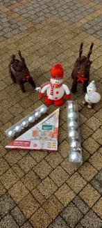 Kerstboom 180 cm, -ster, -ballen, 2 rendieren en sneeuwman, Ophalen of Verzenden, Zo goed als nieuw