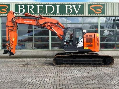 HITACHI  ZX225USLC-5B Rupsgraafmachine, Zakelijke goederen, Machines en Bouw | Kranen en Graafmachines, Graafmachine, Ophalen of Verzenden