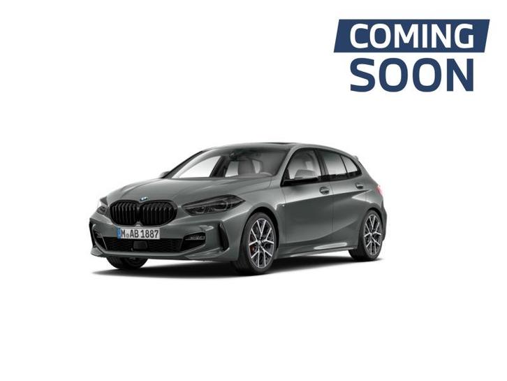 BMW Serie 1 118 M SPORT PRO - PANODAK -AUTOMAA, Auto's, BMW, Bedrijf, 1 Reeks, Adaptieve lichten, Airbags, Alarm, Bluetooth, Cruise Control