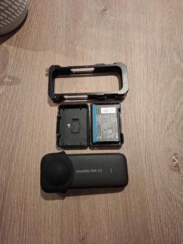 Insta360 One X2 - 360 camera met toebehoren beschikbaar voor biedingen