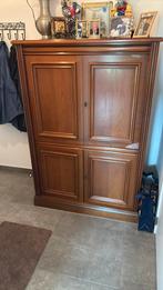 Kast voor living, Ophalen