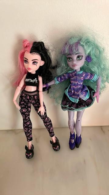 Monster high 2 poppen samen €15 beschikbaar voor biedingen